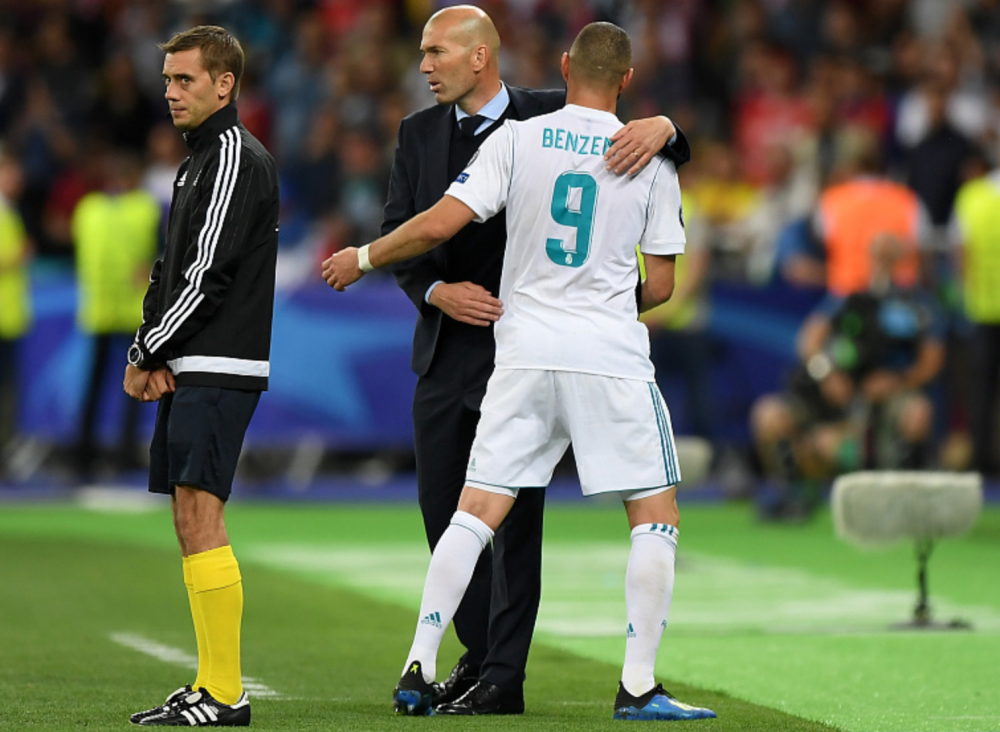  法甲窗口期再迎强敌；纽约尼克斯扳平良机；主帅态度：更衣室稳定；数据趋势出现新变化