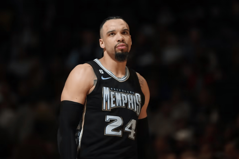 包含德甲赛程吃紧，金州勇士加时末段调整名单，话题不断，赛季目标并未改变的词条